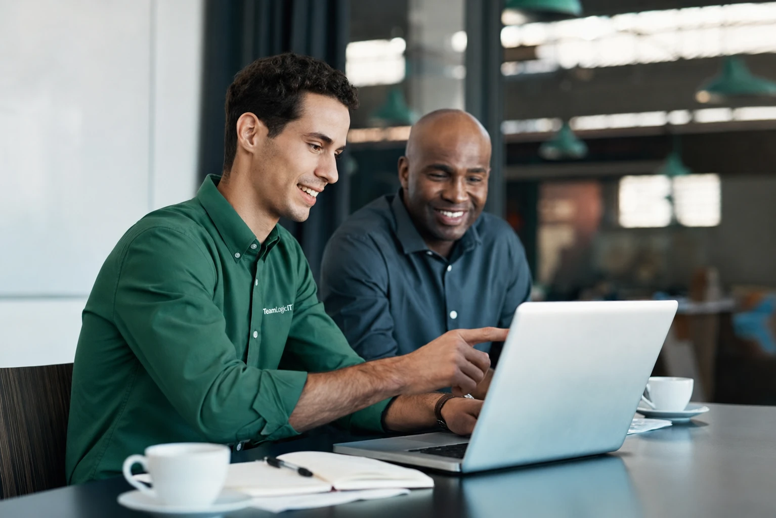 Why Businesses Choose TeamLogic IT for Cloud Virtual Desktop Services