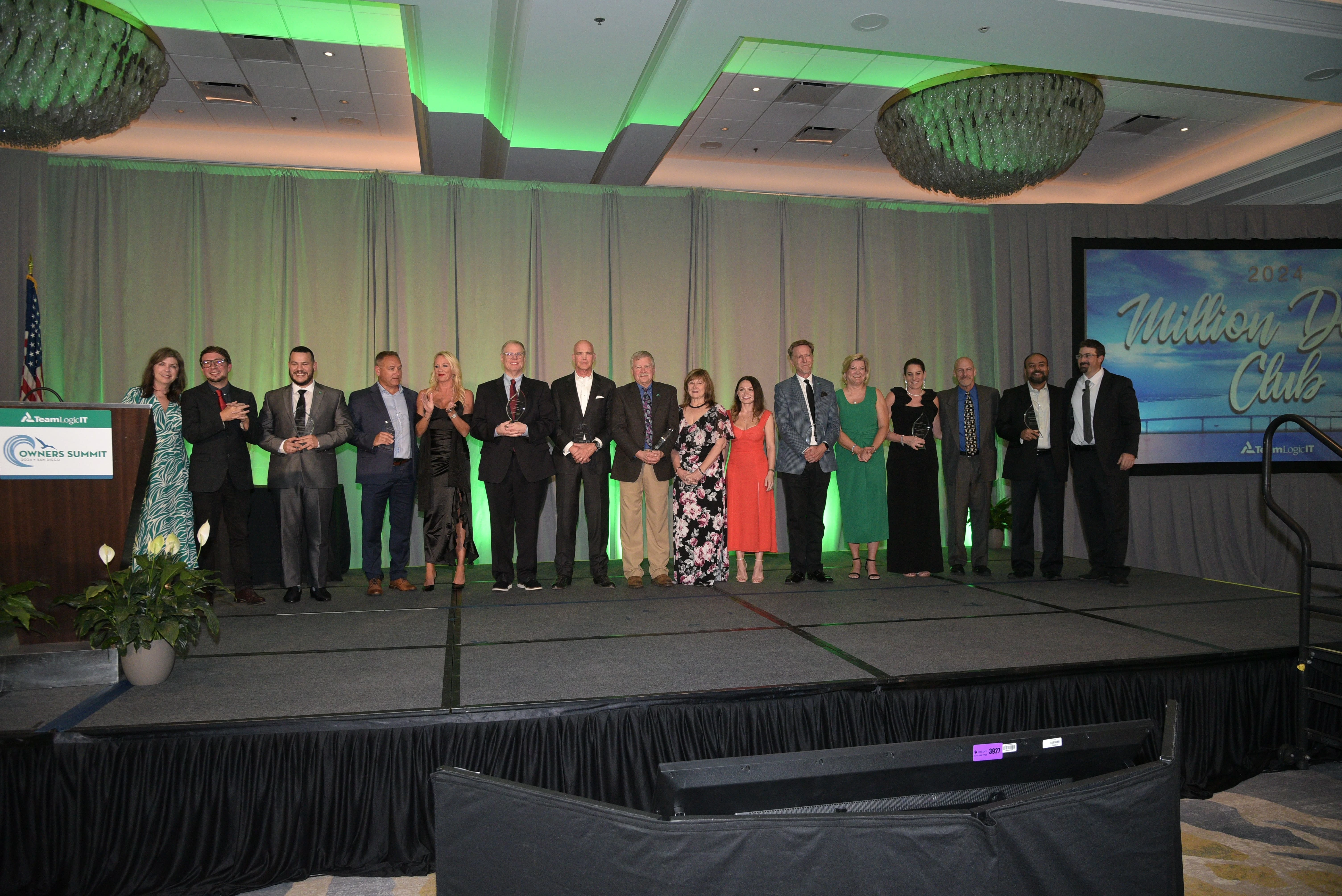 Franchise Awards Announced at TeamLogic IT Annual Convention Franchise Awards Announced at TeamLogic IT Annual Convention