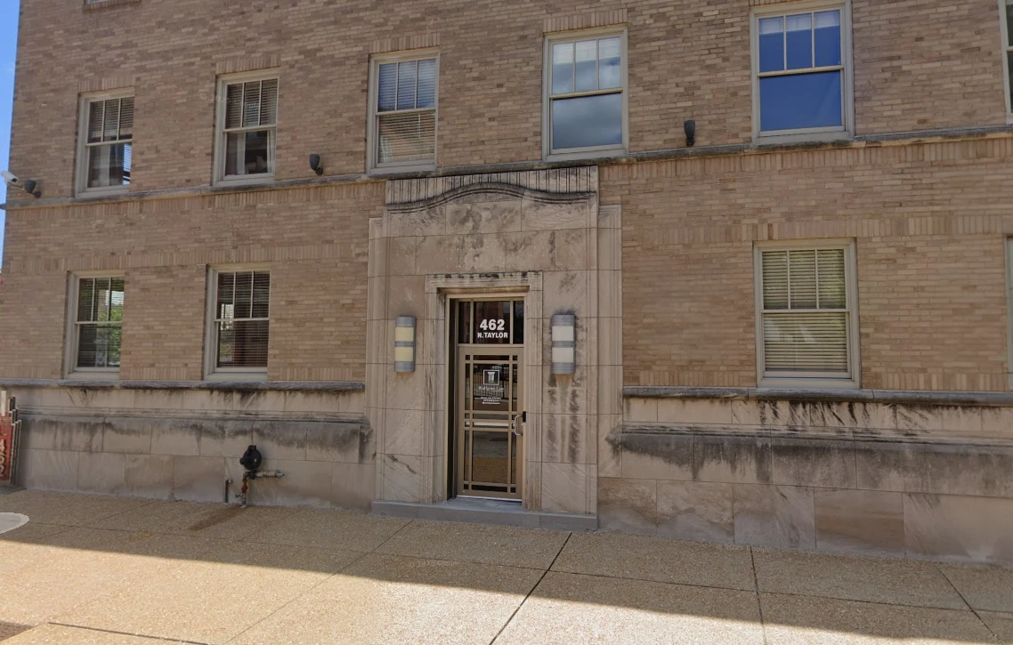 462 North Taylor Suite #101 St. Louis, MO 63108